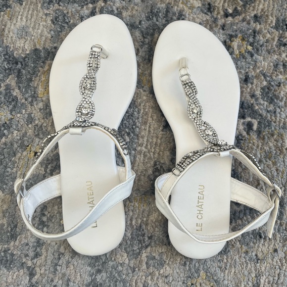 Le Château rhinestone sandals in white SIZE 6 - Picture 1 of 3
